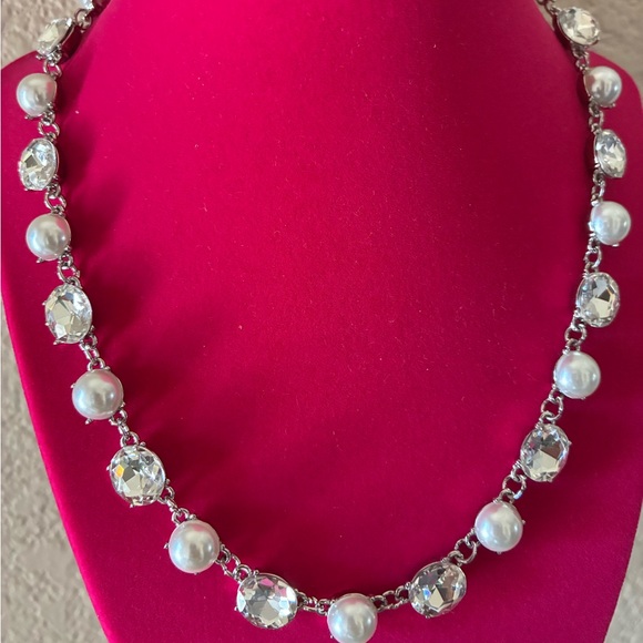 Necklace - Picture 1 of 1